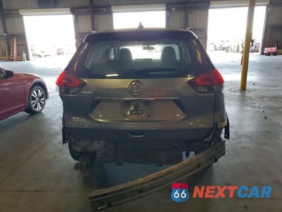 Zdjęcie 6 z 14 samochodu: 2017 NISSAN ROGUE S VIN:KNMAT2MV5HP513101 - miniatura