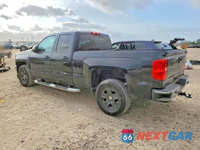 Drugie zdjęcie samochodu z przodu: 2018 CHEVROLET SILVERADO VIN:2GCRCREC7J1109843 - miniatura