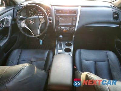 Zdjęcie 8 z 12 samochodu: 2015 NISSAN ALTIMA 2.5 SL VIN:1N4AL3AP6FC130919 - miniatura