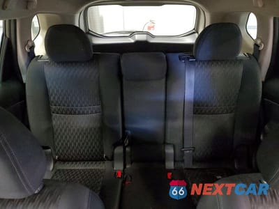 Zdjęcie 10 z 13 samochodu: 2017 NISSAN ROGUE SV VIN:KNMAT2MV9HP584219 - miniatura