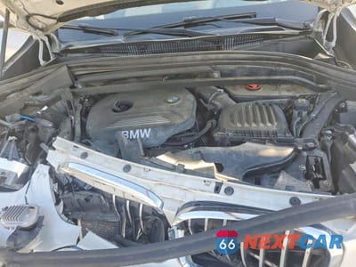 Zdjęcie 12 z 14 samochodu: 2016 BMW X1 XDRIVE28I VIN:WBXHT3C37GP881270 - miniatura