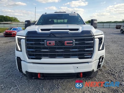Piąte zdjęcie samochodu w środku: 2025 GMC SIERRA K2500 AT4 VIN:1GT4UPEY3SF124602 - miniatura