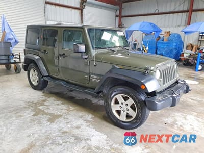 Czwarte zdjęcie samochodu z boku: 2015 JEEP WRANGLER UNLIMITED SPORT VIN:1C4BJWDG6FL586243 - miniatura