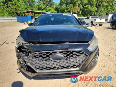 Piąte zdjęcie samochodu w środku: 2018 HYUNDAI SONATA SPORT VIN:5NPE34AF3JH622958 - miniatura