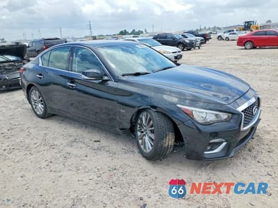 Czwarte zdjęcie samochodu z boku: 2019 INFINITI Q50 3.0T LUXE VIN:JN1EV7AR8KM551112 - miniatura