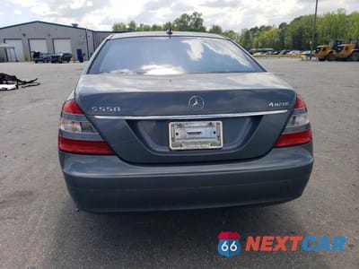 Zdjęcie 6 z 11 samochodu: 2008 MERCEDES-BENZ S 550 4MATIC VIN:WDDNG86X08A182069 - miniatura