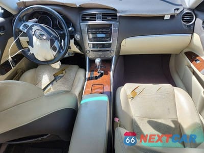 Zdjęcie 8 z 12 samochodu: 2012 LEXUS IS 250 BASE VIN:JTHBF5C28C5158058 - miniatura