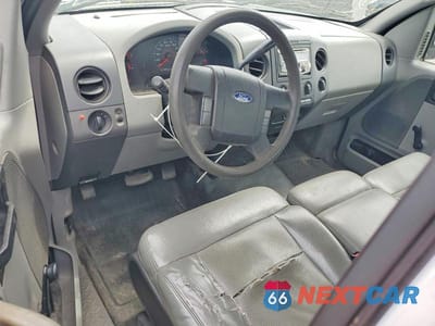 Zdjęcie 8 z 12 samochodu: 2005 FORD F150 VIN:1FTRF12275NB59683 - miniatura