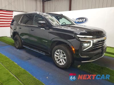 Czwarte zdjęcie samochodu z boku: 2025 CHEVROLET TAHOE K1500 LT VIN:1GNS6NRD6SR185235 - miniatura