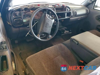 Zdjęcie 8 z 12 samochodu: 2000 DODGE RAM 1500 VIN:3B7HC13Z5YG136819 - miniatura