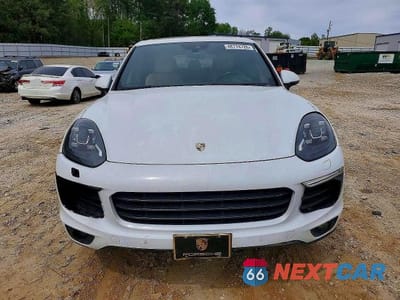 Piąte zdjęcie samochodu w środku: 2018 PORSCHE CAYENNE VIN:WP1AA2A22JKA06447 - miniatura