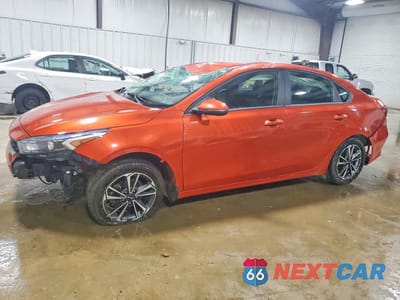 2023 KIA FORTE LXS 3KPF24AD2PE511286 - główne zdjęcie licytacji z USA - miniatura