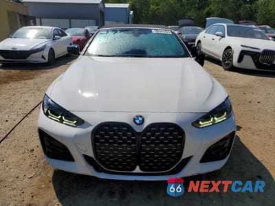 Piąte zdjęcie samochodu w środku: 2022 BMW 430I VIN:WBA23AT01NCJ10379 - miniatura