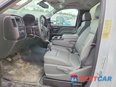Zdjęcie 7 z 12 samochodu: 2021 CHEV SILVERADO MEDIUM DUTY VIN:1HTKHPVK8MH206763 - miniatura