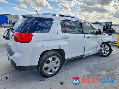 Trzecie zdjęcie samochodu z tyłu: 2012 GMC TERRAIN SLT VIN:2GKFLWE55C6175157 - miniatura
