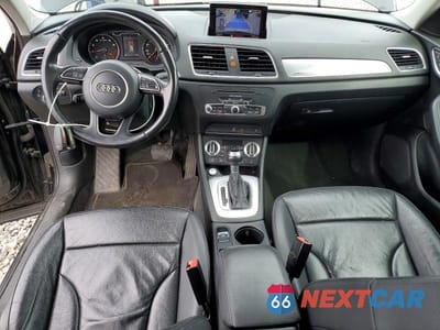 Zdjęcie 8 z 13 samochodu: 2015 AUDI Q3 PREMIUM PLUS VIN:WA1EFCFS7FR007430 - miniatura