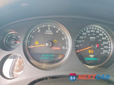 Zdjęcie 9 z 11 samochodu: 2008 CHEVROLET SILVERADO K1500 VIN:2GCEK133281123861 - miniatura