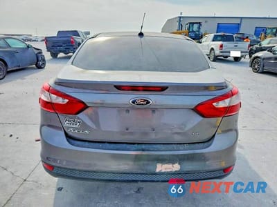 Zdjęcie 6 z 12 samochodu: 2012 FORD FOCUS SE VIN:1FAHP3F23CL255047 - miniatura