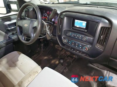 Zdjęcie 8 z 12 samochodu: 2015 CHEVROLET SILVERADO K3500 VIN:1GC3KYCG8FZ124813 - miniatura