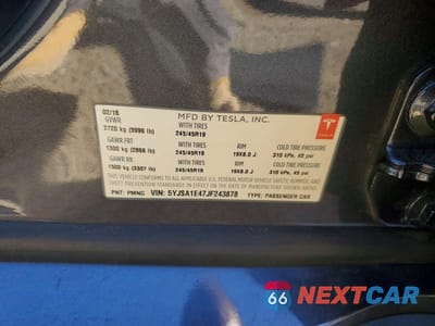 Zdjęcie 12 z 12 samochodu: 2018 TESLA MODEL S VIN:5YJSA1E47JF243878 - miniatura