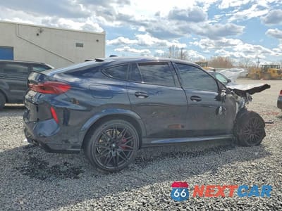 Trzecie zdjęcie samochodu z tyłu: 2025 BMW X6 M COMPETITION VIN:5YM23ET01S9X45631 - miniatura