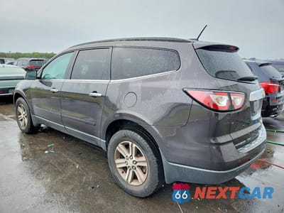 Drugie zdjęcie samochodu z przodu: 2017 CHEVROLET TRAVERSE LT VIN:1GNKVGKDXHJ127581 - miniatura