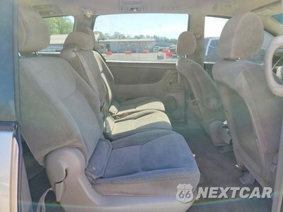 Zdjęcie 11 z 13 samochodu: 2005 TOYOTA SIENNA LE 8 PASSENGER VIN:5TDZA23C95S295920 - miniatura
