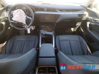 Zdjęcie 8 z 14 samochodu: 2024 AUDI Q8 E-TRON PREMIUM PLUS VIN:WA15AAGE7RB024639 - miniatura