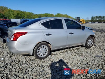 Trzecie zdjęcie samochodu z tyłu: 2014 NISSAN VERSA 1.6 S VIN:3N1CN7AP3EL811971 - miniatura