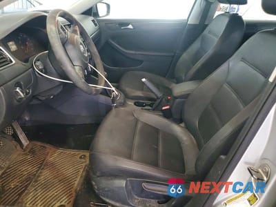 Zdjęcie 7 z 12 samochodu: 2011 VOLKSWAGEN JETTA SE VIN:3VWBX7AJ6BM387798 - miniatura