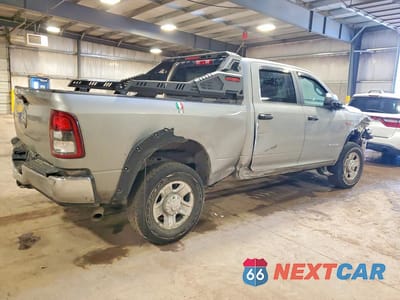 Trzecie zdjęcie samochodu z tyłu: 2022 RAM 2500 BIG HORN VIN:3C6UR5DJ3NG323606 - miniatura