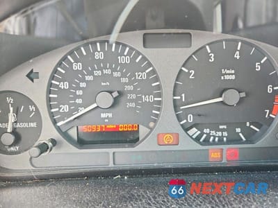 Zdjęcie 9 z 12 samochodu: 1998 BMW 323 IS VIN:WBABF7326WEH40760 - miniatura