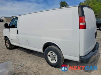 Drugie zdjęcie samochodu z przodu: 2017 CHEV EXPRESS G2500 VIN:1GCWGAF13H1215888 - miniatura