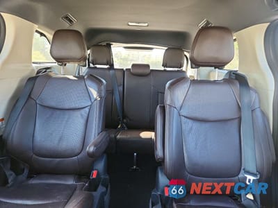 Zdjęcie 10 z 14 samochodu: 2024 TOYOTA SIENNA PLATINUM 7-PASSENGER VIN:5TDESKFC6RS151884 - miniatura