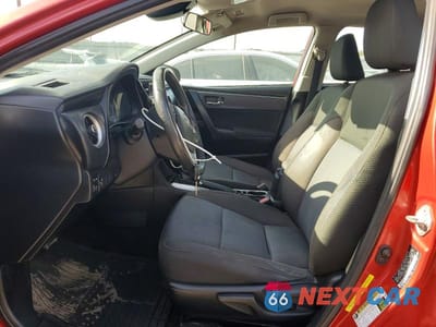 Zdjęcie 7 z 12 samochodu: 2019 TOYOTA COROLLA LE VIN:5YFBURHE2KP940178 - miniatura