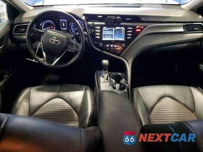 Zdjęcie 8 z 12 samochodu: 2020 TOYOTA CAMRY SE VIN:4T1G11AK2LU303727 - miniatura