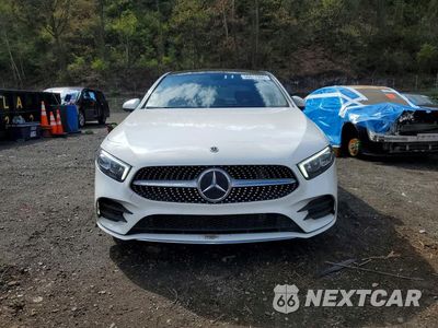 Piąte zdjęcie samochodu w środku: 2022 MERCEDES-BENZ A 220 4MATIC VIN:W1K3G4FB5NJ364589 - miniatura