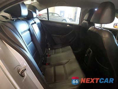 Zdjęcie 10 z 11 samochodu: 2014 VOLKSWAGEN JETTA SE VIN:3VWD17AJ4EM293868 - miniatura