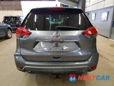 Zdjęcie 6 z 13 samochodu: 2017 NISSAN ROGUE SV VIN:KNMAT2MV6HP600702 - miniatura