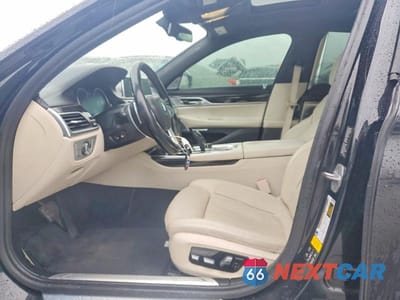 Zdjęcie 7 z 11 samochodu: 2018 BMW 750 XI VIN:WBA7F2C51JG424101 - miniatura