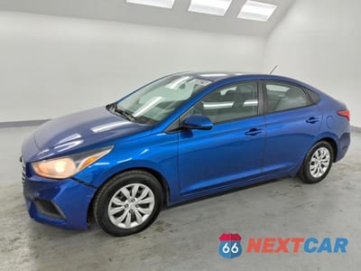 2020 HYUNDAI ACCENT SE 3KPC24A63LE103524 - główne zdjęcie licytacji z USA - miniatura