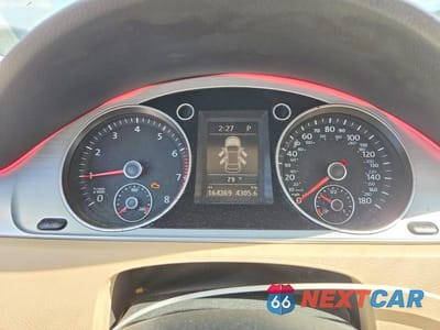 Zdjęcie 9 z 12 samochodu: 2016 VOLKSWAGEN CC BASE VIN:WVWBN7AN0GE513081 - miniatura