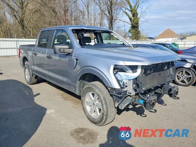 Czwarte zdjęcie samochodu z boku: 2022 FORD F150 SUPERCREW VIN:1FTEW1EB3NFA09011 - miniatura