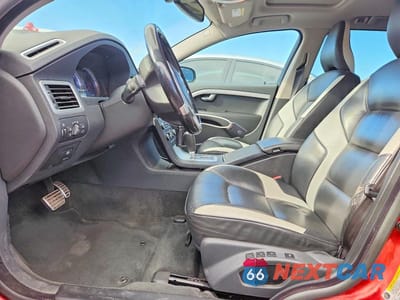 Zdjęcie 7 z 14 samochodu: 2010 VOLVO V70 3.2 VIN:YV1982BW5A1123618 - miniatura