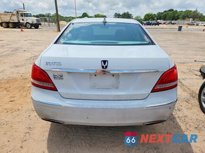 Zdjęcie 6 z 12 samochodu: 2012 HYUNDAI EQUUS SIGNATURE VIN:KMHGH4JH7CU054004 - miniatura