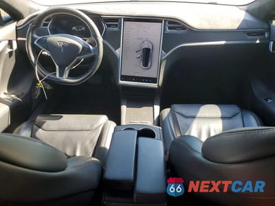 Zdjęcie 8 z 12 samochodu: 2017 TESLA MODEL S VIN:5YJSA1E16HF196150 - miniatura