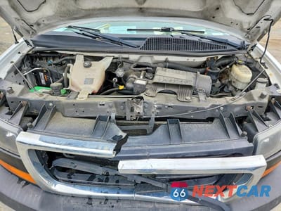 Zdjęcie 12 z 13 samochodu: 2017 GMC SAVANA G2500 VIN:1GTW7AFF0H1906677 - miniatura