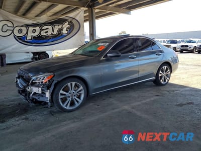 2019 MERCEDES-BENZ C 300 55SWF8DB1KU286799 - główne zdjęcie licytacji z USA - miniatura