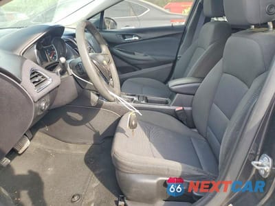 Zdjęcie 7 z 12 samochodu: 2017 CHEVROLET CRUZE LT VIN:1G1BE5SMXH7176749 - miniatura