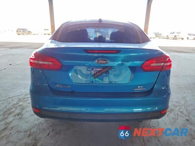 Zdjęcie 6 z 12 samochodu: 2015 FORD FOCUS SE VIN:1FADP3F22FL211110 - miniatura